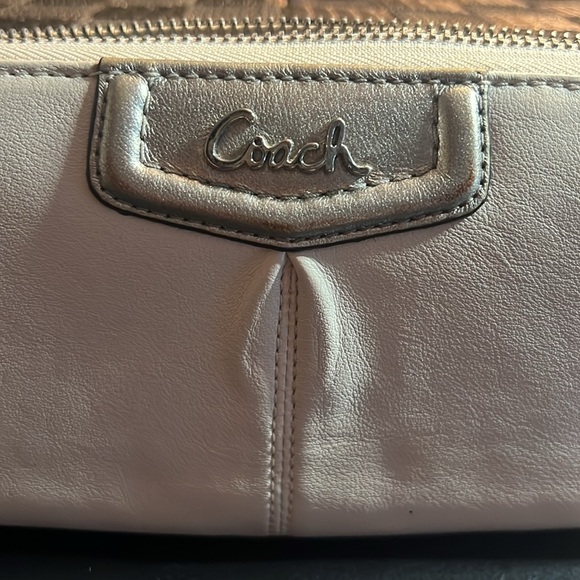 COACH CREAM PEWTER LONG WALLET PREOWNED - Picture 10 of 14